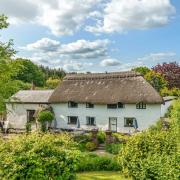 The Barn and Pinn Cottage guest house