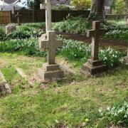 EDDC and volunteers working to spruce up Sidmouth Cemetery